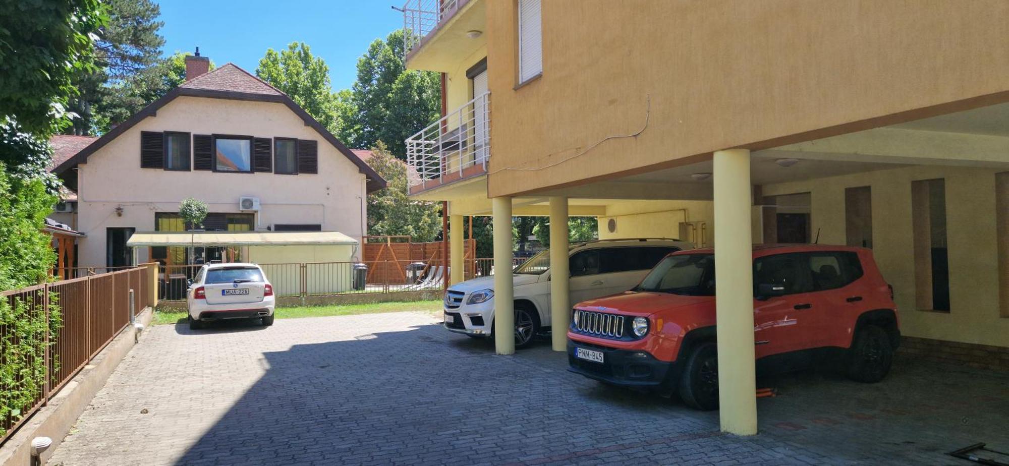 Siofoki Beach Apartman Esterno foto